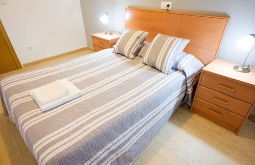 Teruel House | Rustic getaway complex Teruel