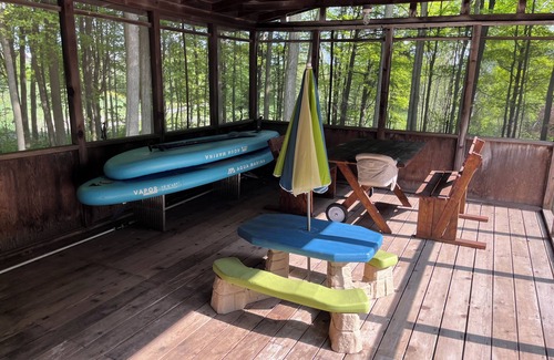 Schomberg House | Rustic modern country retreat, close to town!