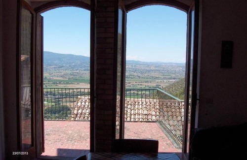 Campello sul Clitunno Other | RUSTIC VILLA WITH BEAUTIFUL VIEW OVER THE UMBRIAN VALLEY