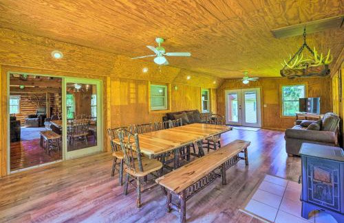 Zanesville House | Rustic Zanesville Getaway with Expansive Yard!