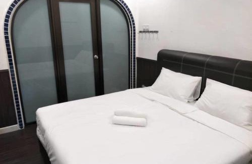 Taman Universiti House | RV @ U GARDEN STAY