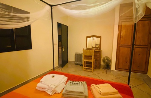 Massa House | Ryad Marocain Proche D'agadir 15 Personnes - 6 Chambres - 3 sdb - 1 Piscine