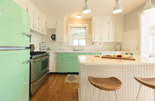 Rye Apartment | Rye Motor Inn: An Adults-Only Apartment Hotel