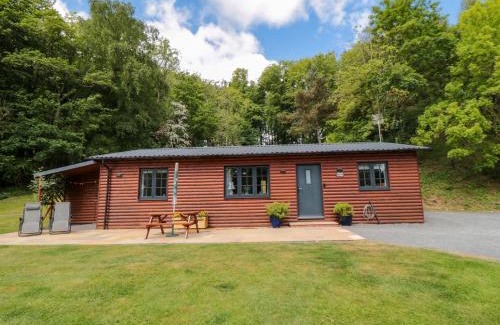 Kirkbymoorside House | Ryedale Country Lodges - Hazel Lodge