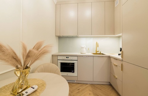 Jezyce Apartment | Rynek Jeżycki Glamour Apartment