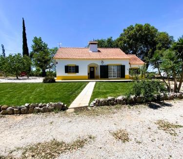Gambia-Pontes-Alto da Guerra House | São Cristóvão Farmhouse Setúbal
