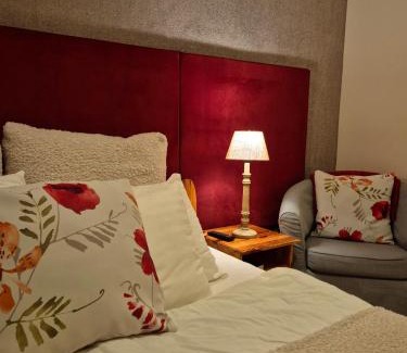 Komloska Bed & Breakfast | Sólyomvár-Lak