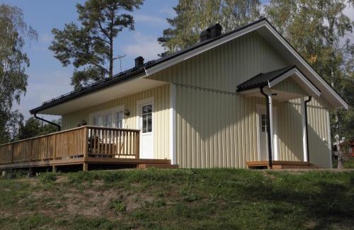 Bambole House | Söderö stugby