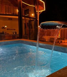 Sapanca Ski Chalet | Sıcak Havuzlu ve Jakuzili Villa 2