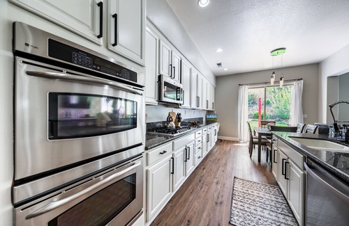 Reno House | S. Reno FamilyFriendly Large Home. Close to many ski resorts including Mt. Rose