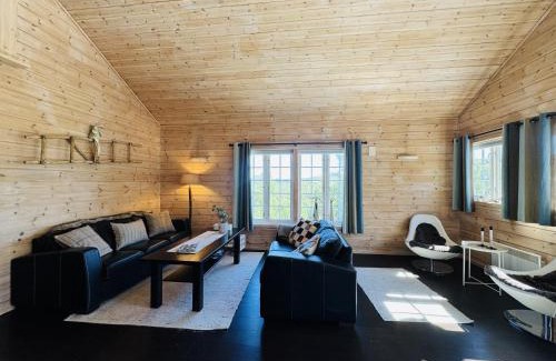 Hol Municipality House | Saballie - Cosy cabin - sunny location!