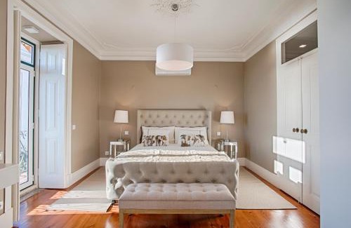 Estoril Apartment | Saboia House 515 by Saboia Collection