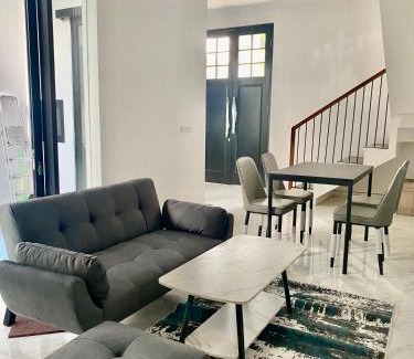 Oro Oro Ombo Villa | Sabrina Sweet Villa Batu walking distance Jatim Park 2