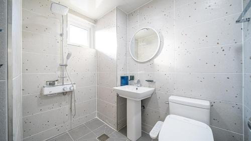 Sacheon Villa | Sacheon Azule Poolvilla