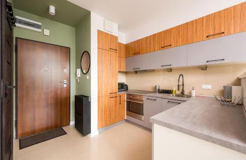 Mokotow Apartment | Sadyba Urban Quiet Studio