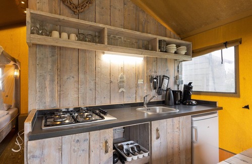 Vierhuizen House | Safari Tent Near Lauwersmeer Park