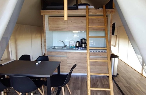 Houthem House | Safari tent with bathroom, 9 km from Maastricht