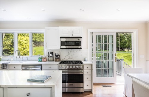 Sag Harbor House | Sag Harbor Village Pool Hot Tub on Manicured Acre