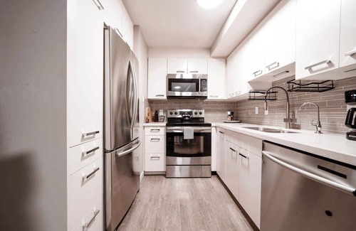 Bridgeland Apartment | Sage on the Bow - Central Condo Family Pets