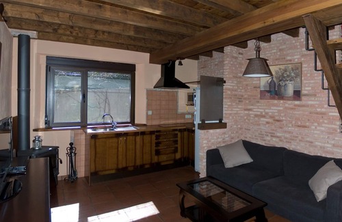 Manjiron Apartment | SAIKA Rural - House QUERCUS, for 4/5 people, Duplex