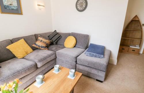 West Cliff Apartment | Sail Away, 17 Union Mill