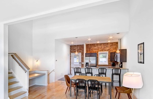 Watkins Glen House | Sail Away Vacation Rental - Walking To Watkins Glen Attractions