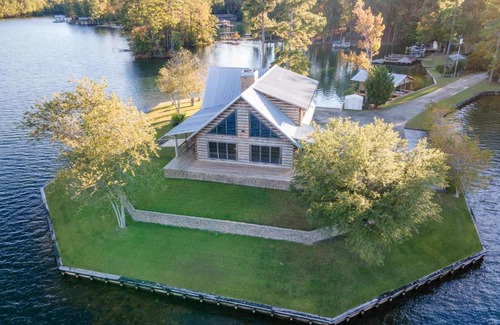 Pleasure Point House | Sailboat Point