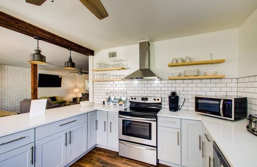 Brent House | Saint Amatus Minutes To Beach & Pensacola NAS