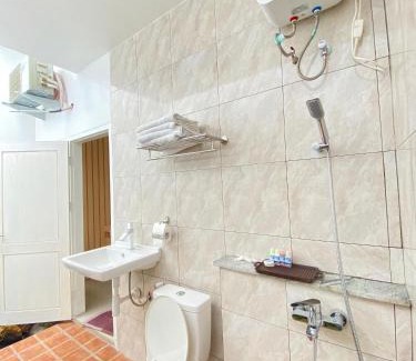 Batu Karas Cabin | Saint Cottage River Side