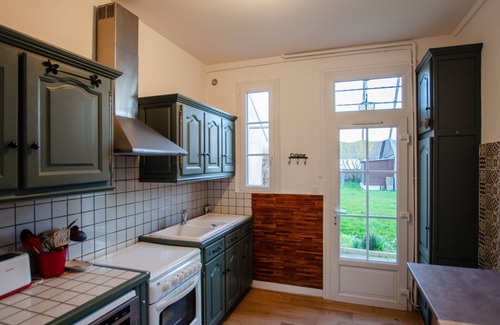 Offranville Ski Chalet | Saint Exupery, town house with garden