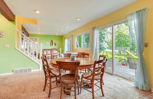 St. Helen House | Saint Helen Lake House with Private Beach and Fire Pit