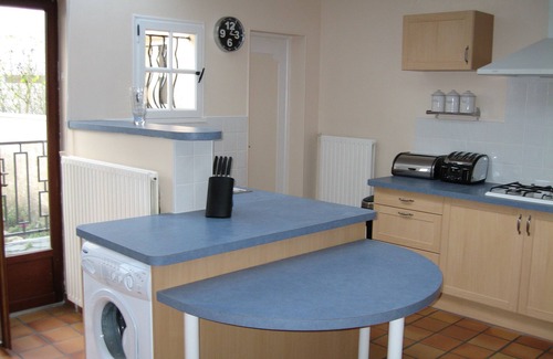 Saint-Quentin House | Saint Quentin's Town House : Local Attractions and Further Afield