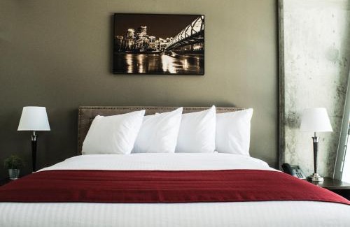 Hillhurst Hotel | SAIT Residence & Conference Centre - Calgary