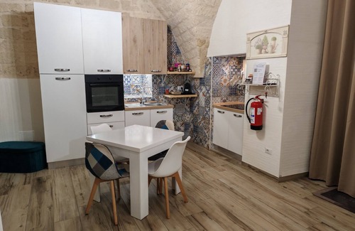 Manfredonia Apartment | Salò Apartments