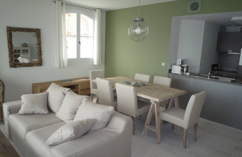 Marseillan Apartment | Salicorne - Luxury waterfront apartment with stunning views