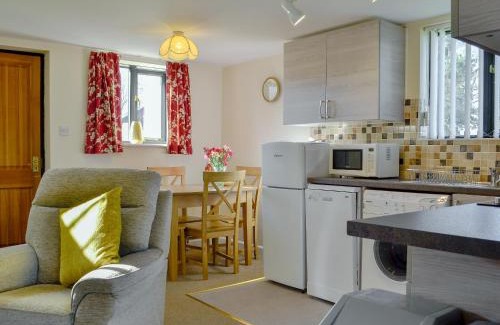Wenhaston House | Sally's Nest - E3042