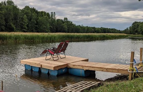 Shannonville Hotel | Salmon River Motel