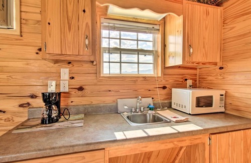 Pray Cabin | Salmonfly Cabin