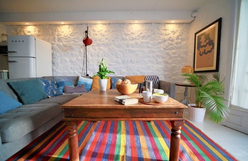 Salobrena House | Salobreña Old Town Duplex: Stylish, Comfortable & Peaceful.
