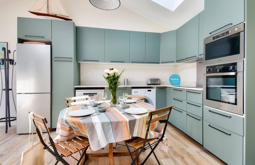 Noirmoutier-en-l'Ile House | Salt marshes and beaches - 2 adults - 2 children