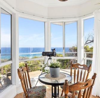 Peppermint Grove Beach House | Salt & Peppermint - Beachfront Escape with Stunning Views