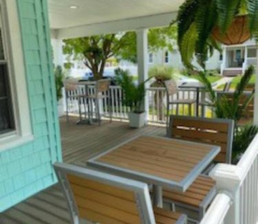 Wall Hotel | Saltwater Inn