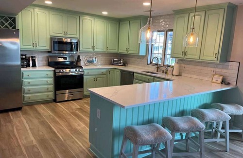 Cape May Court House House | Saltwater Manor: Bay Front Home with Private Dock