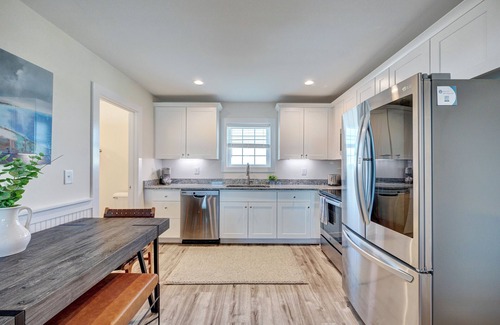 Surf City Apartment | Saltwater Suites Adjacent 2nd Floor (204, 205)