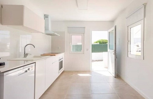 Costa de Caparica House | Salty Soul House