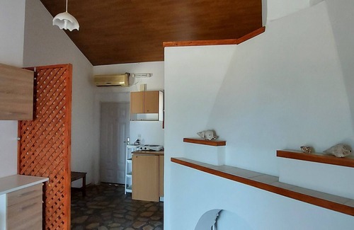 Koumeika House | Samos Island - Panorama Apartment with Jacuzzi