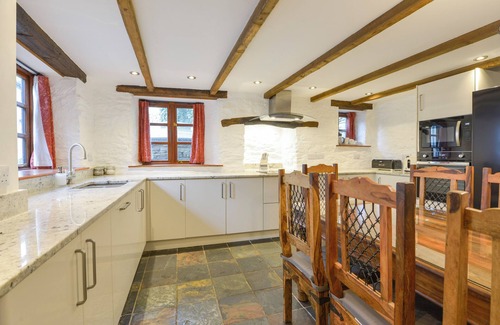 Lanreath Cottage | SAMUELS COTTAGE, pet friendly, country holiday cottage in Lanreath