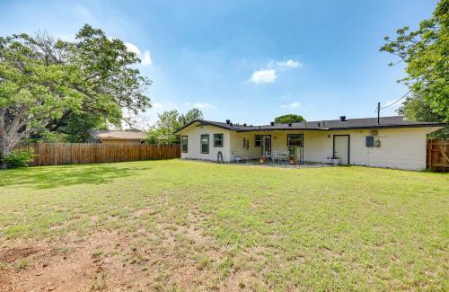 Shearer Hills - Ridgeview House | San Antonio Home, 2 Mi to Airport - Pets Welcome!