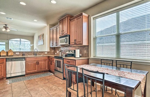 Timberwood Park House | San Antonio Retreat with Fireplace and Pool Access!