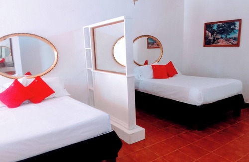 Cadereyta de Montes Hotel | San Antonios Hotel